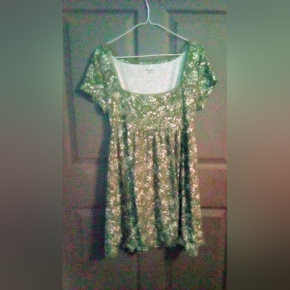 Short Green Dress With Flowers On It